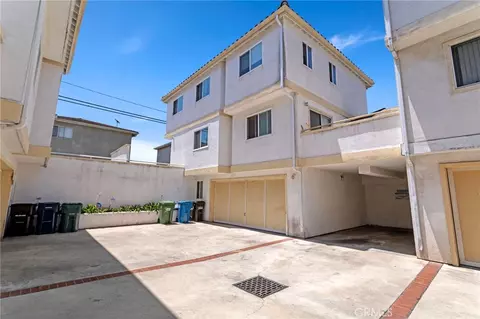 3918 W 118th Pl #8, Hawthorne, CA 90250