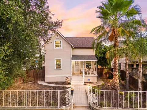 818 E Colton Ave, Redlands, CA 92374