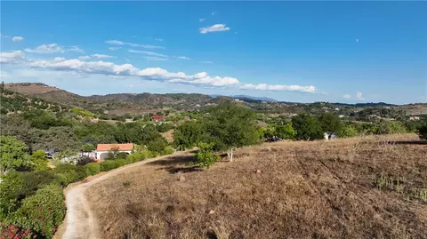 22735 Carancho Rd, Temecula, CA 92590 photo 11