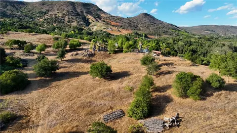 22735 Carancho Rd, Temecula, CA 92590 photo 8