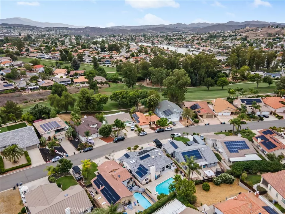 View/Area - 31215 Emperor Dr, Canyon Lake, CA 92587 photo 8 of 9