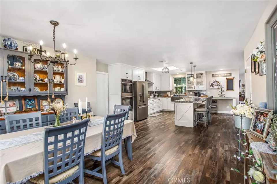 Dining - 31215 Emperor Dr, Canyon Lake, CA 92587 photo 2 of 2