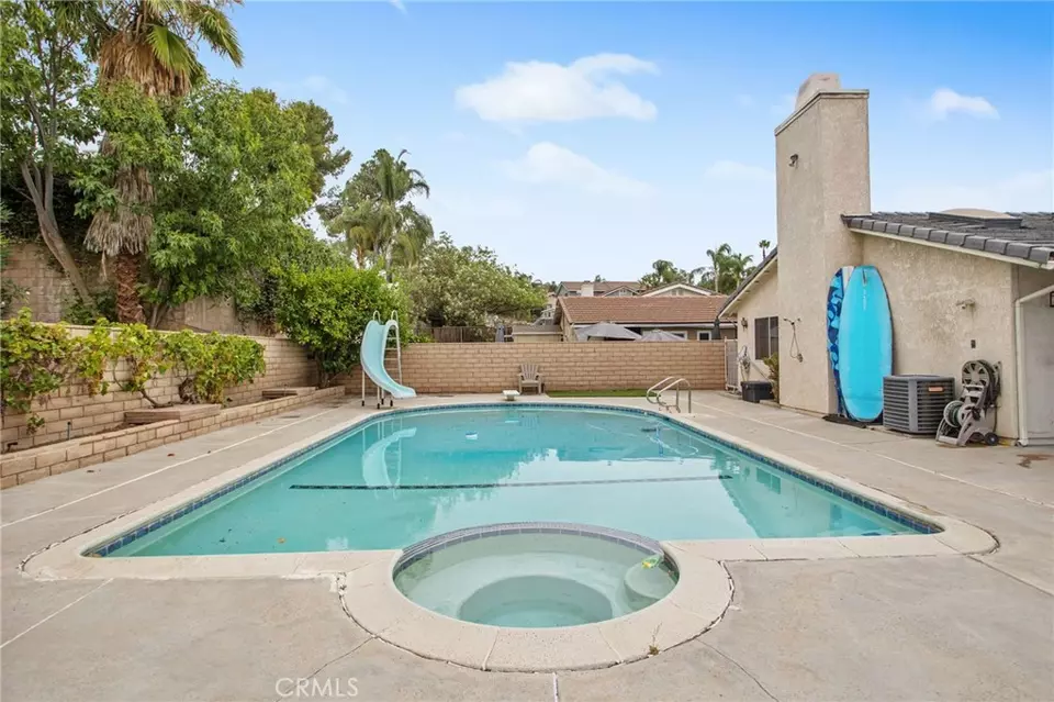 Exterior - 31215 Emperor Dr, Canyon Lake, CA 92587 photo 5 of 9