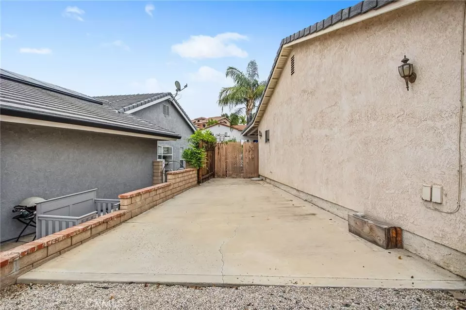 Exterior - 31215 Emperor Dr, Canyon Lake, CA 92587 photo 9 of 9