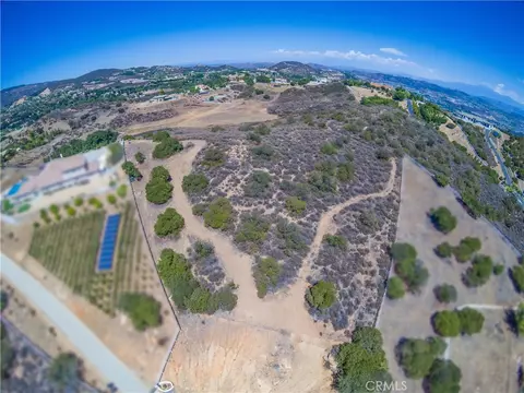 3 King Ct, Murrieta, CA 92562