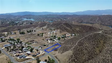28495 Hampshire Dr, Menifee, CA 92587