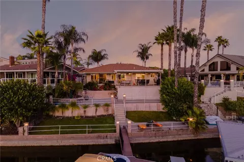 30333 Emperor Dr, Canyon Lake, CA 92587