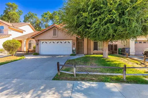 24646 Leafwood Dr, Murrieta, CA 92562