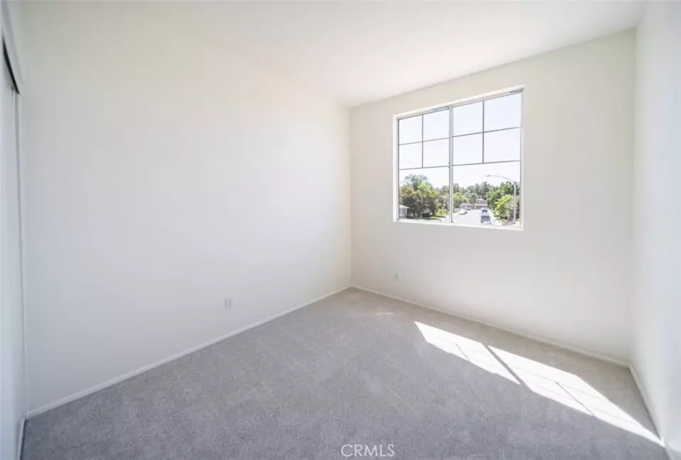 Bedroom - 27554 Parkside Dr, Temecula, CA 92591 photo 7 of 9