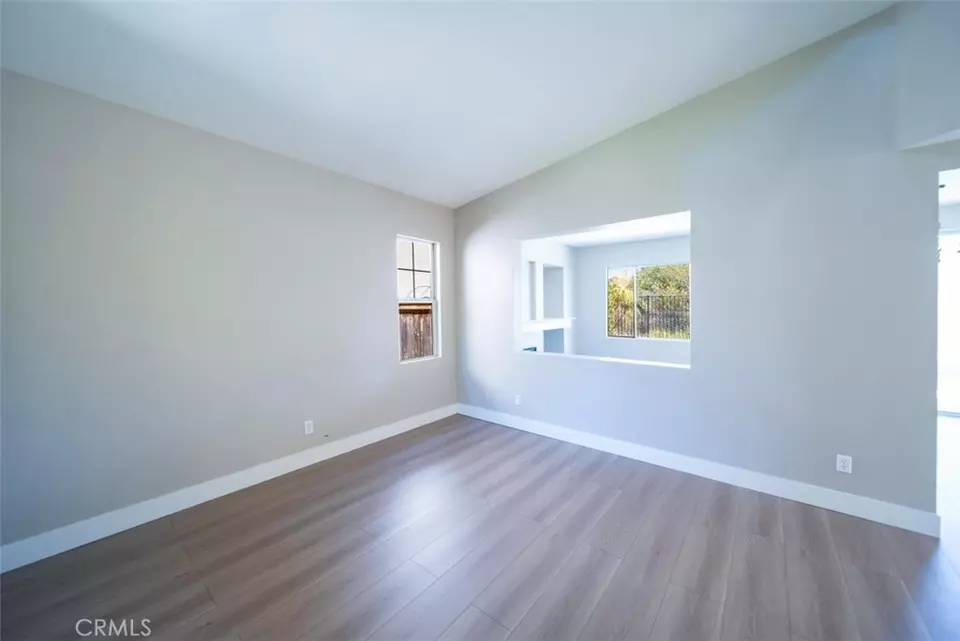 Living - 27554 Parkside Dr, Temecula, CA 92591 photo 6 of 6