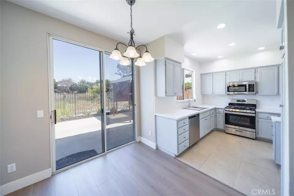 Other - 27554 Parkside Dr, Temecula, CA 92591 photo 4 of 12