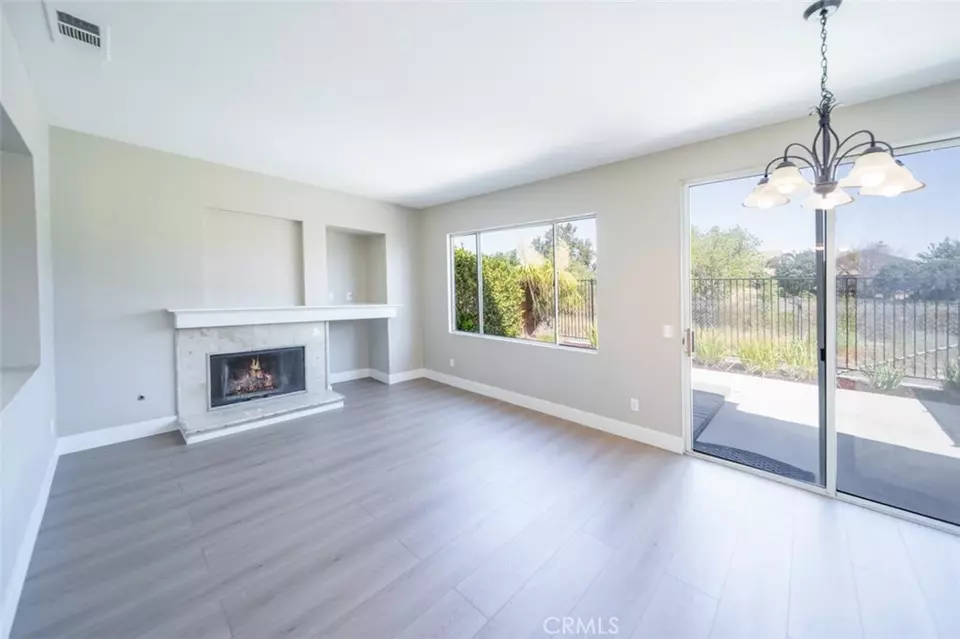 Living - 27554 Parkside Dr, Temecula, CA 92591 photo 1 of 6