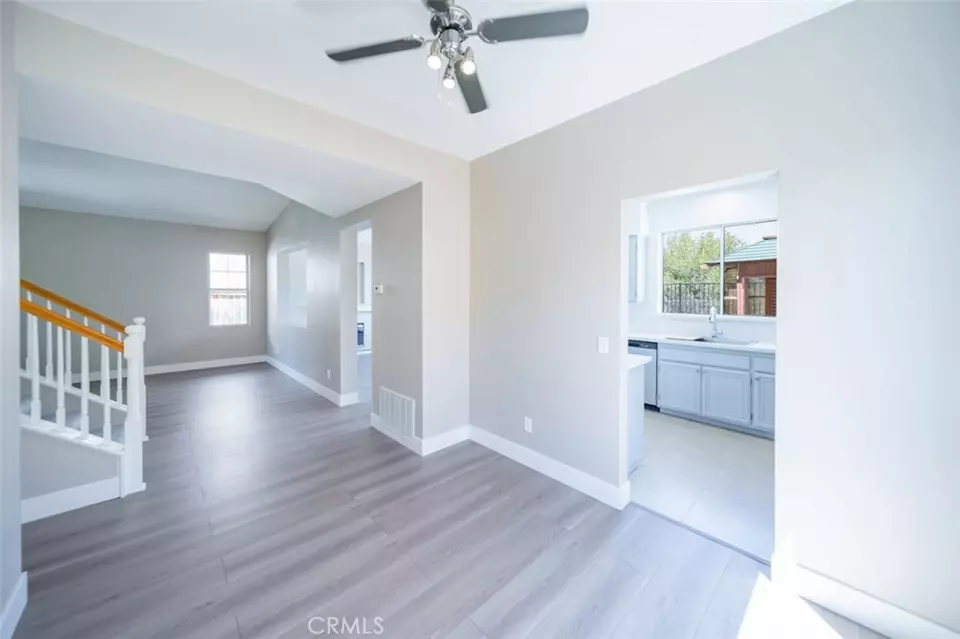Living - 27554 Parkside Dr, Temecula, CA 92591 photo 3 of 6