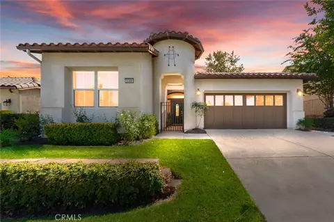 9389 Robinson Ln, Corona, CA 92883