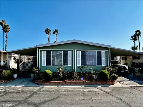2205 W Acacia Ave #38, Hemet, CA 92545