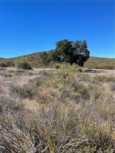 20 Stier St, Hemet, CA 92544