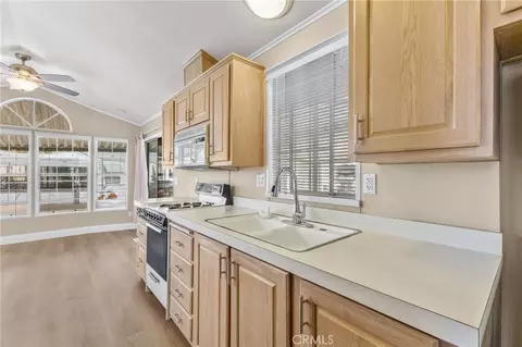 1295 S Cawston Ave #433, Hemet, CA 92545