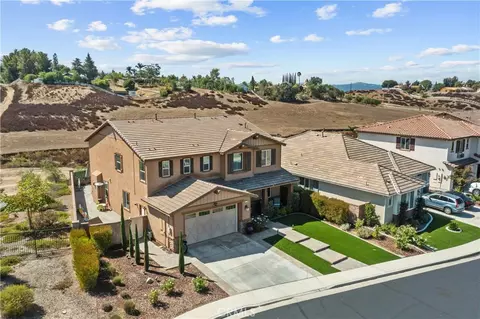 View/Area - 30631 Mulberry Ct, Temecula, CA 92591 photo 3 of 6