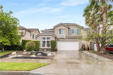 34221 Toyon Ct, Lake Elsinore, CA 92532