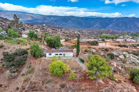 47480 Camero Rd, Aguanga, CA 92536