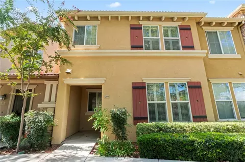 30505 Canyon Hls #204, Lake Elsinore, CA 92532