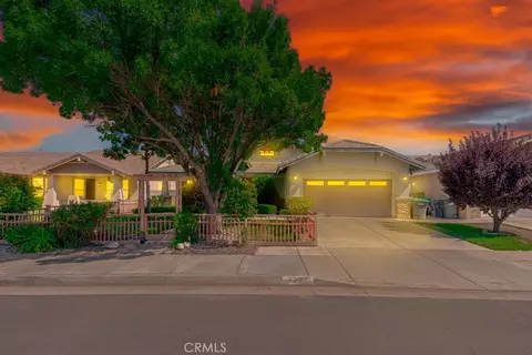 222 Marmalade Ln, Hemet, CA 92544