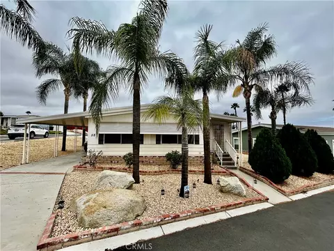 1536 S State St #58, Hemet, CA 92543