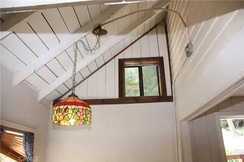 Entry Way - 23370 Seeley Way, Crestline, CA 92325 photo 1 of 5