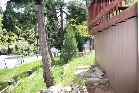 Exterior - 23370 Seeley Way, Crestline, CA 92325 photo 13 of 13