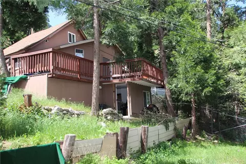 Exterior - 23370 Seeley Way, Crestline, CA 92325 photo 8 of 13