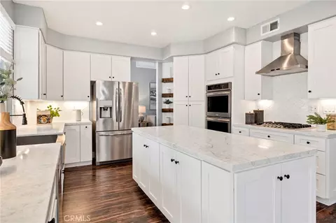 45683 Caminito Olite, Temecula, CA 92592