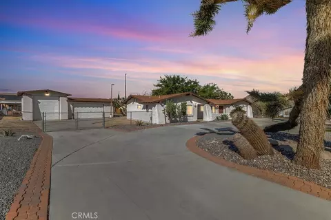 6938 La Habra Ave, Yucca Valley, CA 92284
