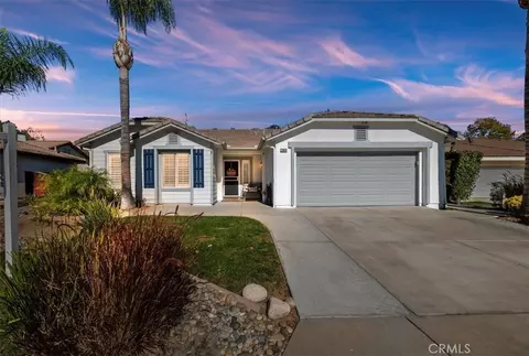 21834 Heliotrope Ln, Wildomar, CA 92595