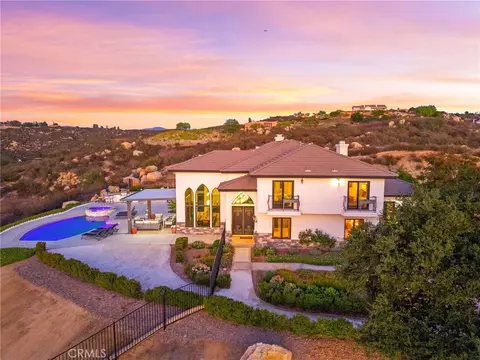 39850 Calle Breve, Temecula, CA 92592