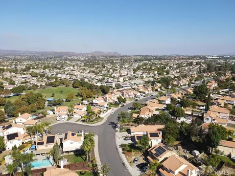 View/Area - 39779 Oak Cliff Dr, Temecula, CA 92591 photo 9 of 10