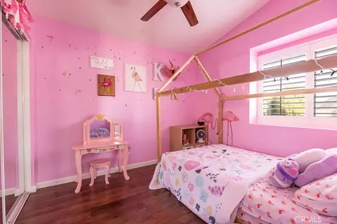 Bedroom - 39779 Oak Cliff Dr, Temecula, CA 92591 photo 2 of 4