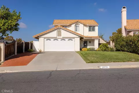 Exterior - 39779 Oak Cliff Dr, Temecula, CA 92591 photo 3 of 7