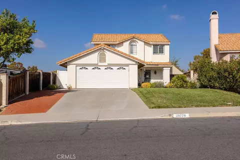 Exterior - 39779 Oak Cliff Dr, Temecula, CA 92591 photo 3 of 8