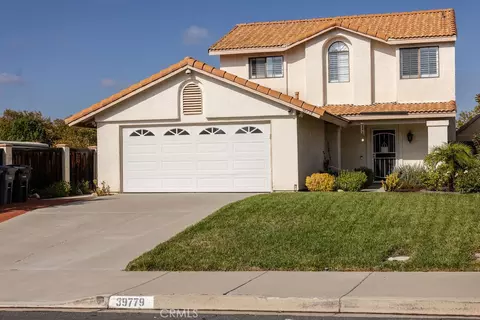 39779 Oak Cliff Dr, Temecula, CA 92591