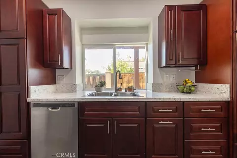 Kitchen - 39779 Oak Cliff Dr, Temecula, CA 92591 photo 1 of 1