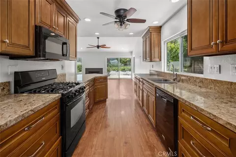 Kitchen - 4346 Los Padres Dr, Fallbrook, CA 92028 photo 1 of 3