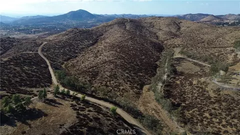 0 Intrepid, Temecula, CA 92544 photo 3