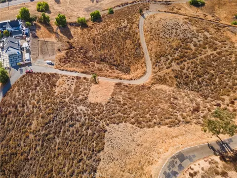 36 Ryan Ave, Lake Elsinore, CA 92530