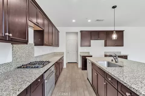 Entry Way - 24038 Montecito, Wildomar, CA 92595 photo 4 of 5