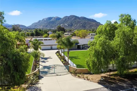 30195 Ynez Rd, Temecula, CA 92592