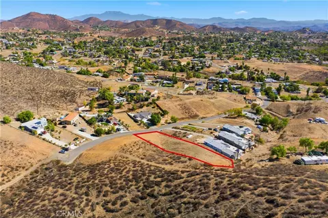 277 Texas Ave, Menifee, CA 92587 photo 9