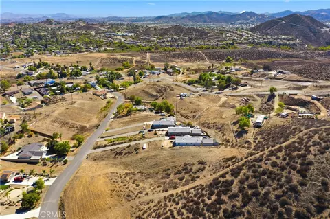 277 Texas Ave, Menifee, CA 92587 photo 8