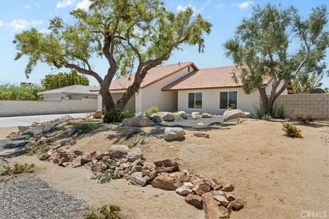 67305 Verona Rd, Cathedral City, CA 92234