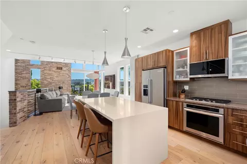 2470 Via Alta, San Diego, CA 92108