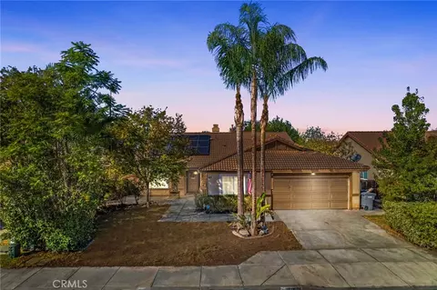 1619 Elmbridge Ln, Hemet, CA 92545